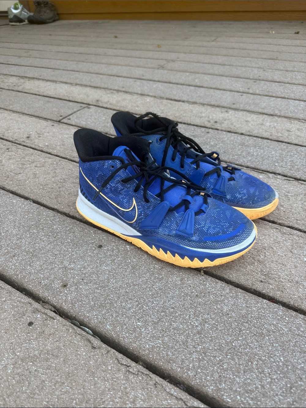 Men’s Nike Kyrie Seven H020 basketball shoes